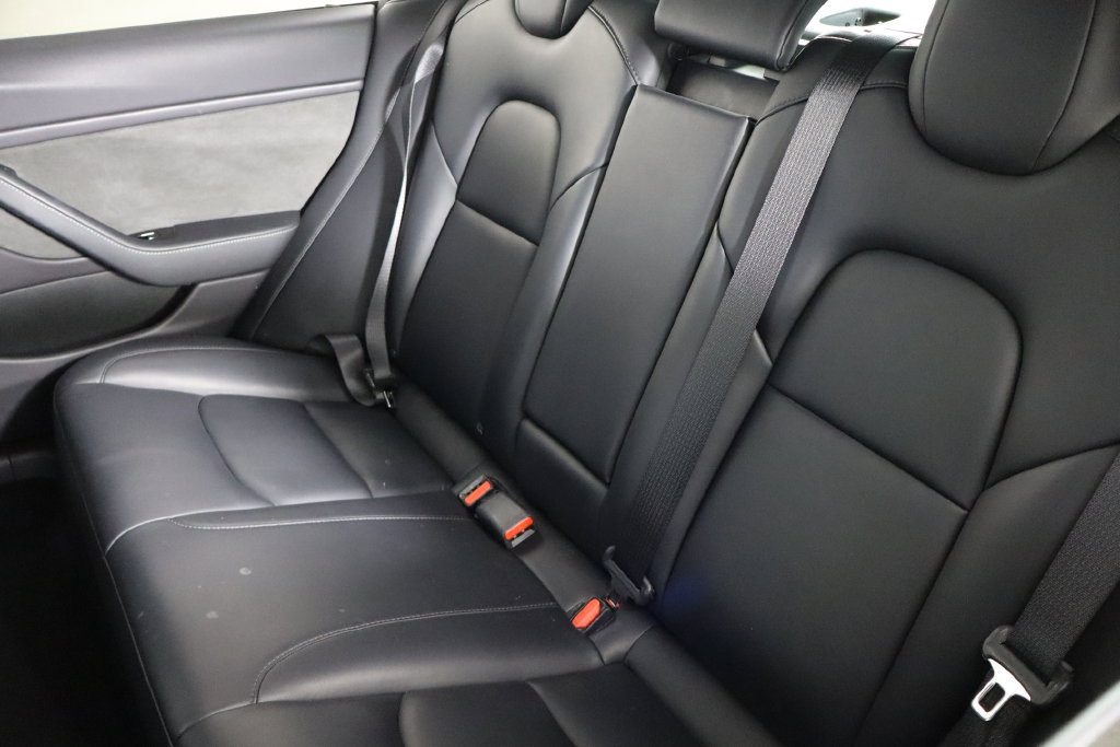 Used 2019 Tesla Model 3 Standard Range Plus RWD image 8