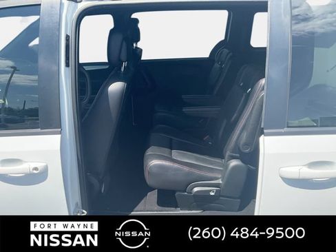 Used 2019 Dodge Grand Caravan GT FWD image 13