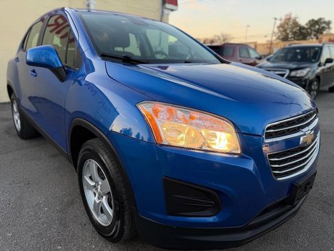 Used 2016 Chevrolet Trax LS image 3
