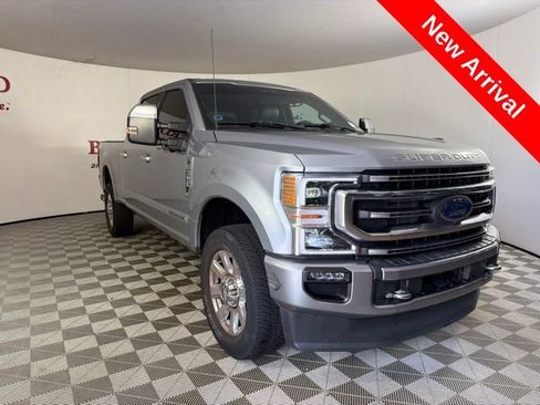 Used 2022 Ford F350 Platinum w/ FX4 Off-Road Package AWD/4WD image 1