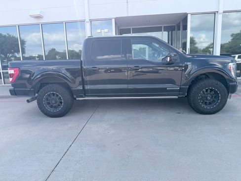 Used 2021 Ford F150 Lariat w/ Equipment Group 502A High AWD/4WD image 5