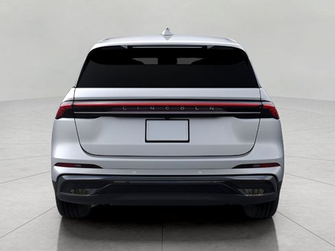 New 2026 Lincoln Nautilus Premier w/ Equipment Group 102A AWD/4WD image 5