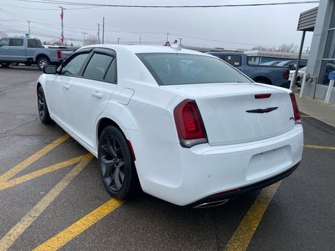 Used 2023 Chrysler 300 S image 3