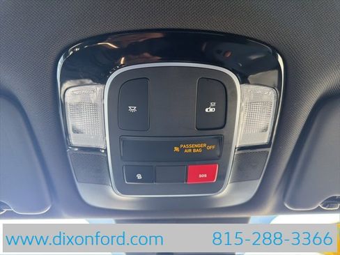 Used 2024 Hyundai Santa Cruz SEL image 18