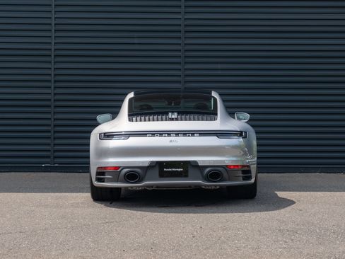 Certified 2023 Porsche 911 Carrera RWD image 7