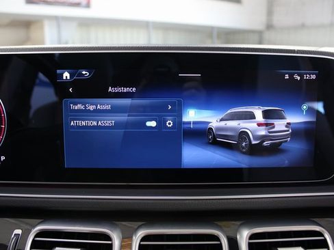 Used 2024 Mercedes-Benz GLS 450 4MATIC image 28