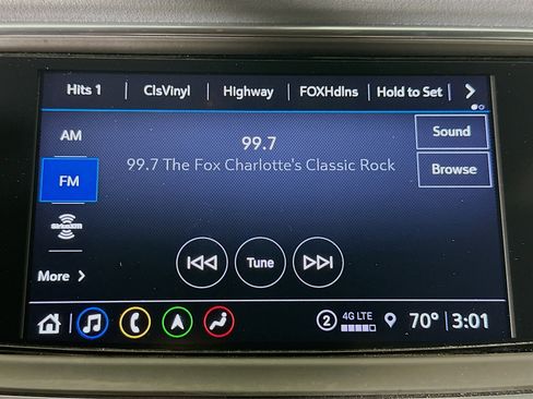 Used 2024 Buick Enclave Premium image 21