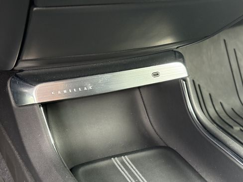 Used 2024 Cadillac Lyriq Luxury w/ LPO, Floor Liner Package AWD/4WD image 28