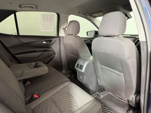 Used 2019 Chevrolet Equinox LT FWD image 28