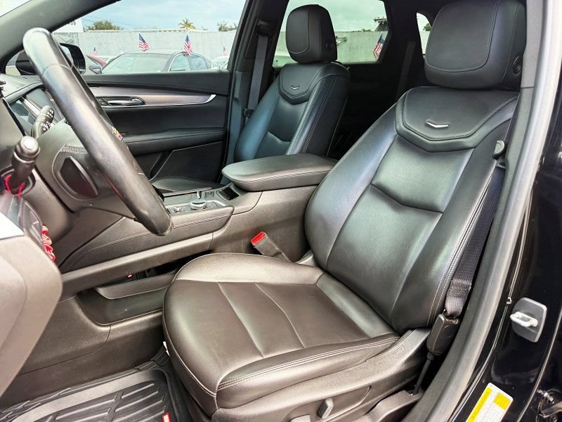 Used 2021 Cadillac XT5 Luxury FWD image 13