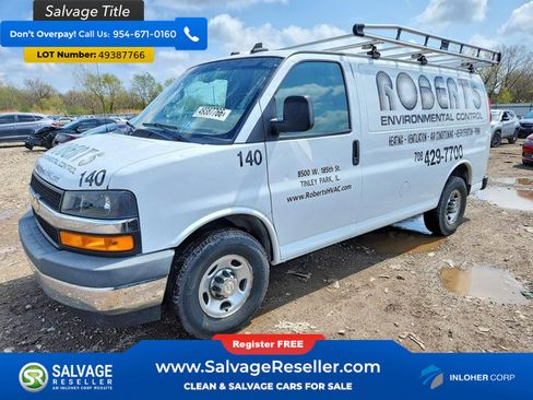 Used 2021 Chevrolet Express 2500 w/ Driver Convenience Package RWD image 1