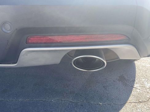 Used 2018 Ford Explorer XLT w/ Equipment Group 202A image 21