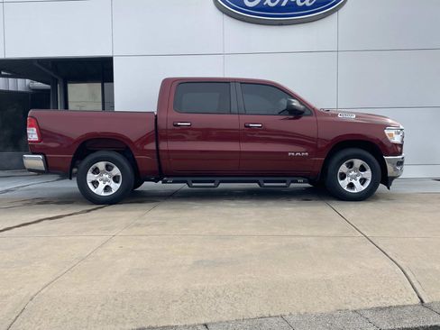 Used 2019 RAM 1500 Big Horn image 3
