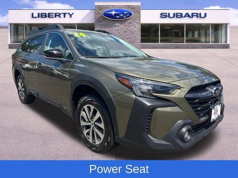Used 2024 Subaru Outback Premium AWD/4WD image 9