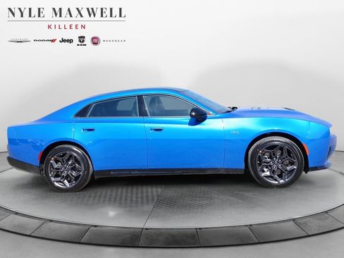 New 2026 Dodge Charger R/T w/ Driver Convenience Group AWD/4WD image 17