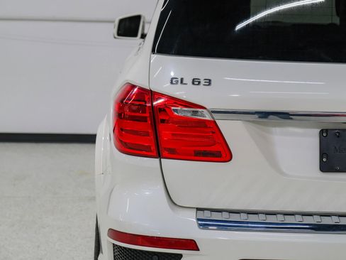 Used 2016 Mercedes-Benz GL 63 AMG 4MATIC image 59