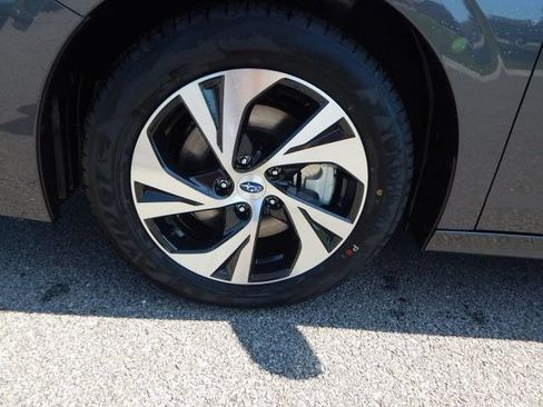 Certified 2025 Subaru Legacy Premium AWD/4WD image 9