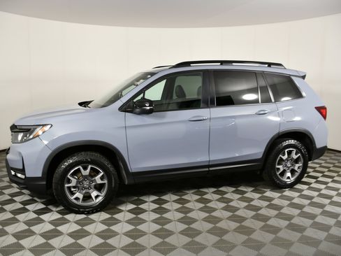 Certified 2022 Honda Passport TrailSport image 9