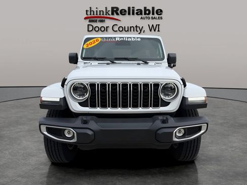 Used 2026 Jeep Wrangler Unlimited Sahara AWD/4WD image 8