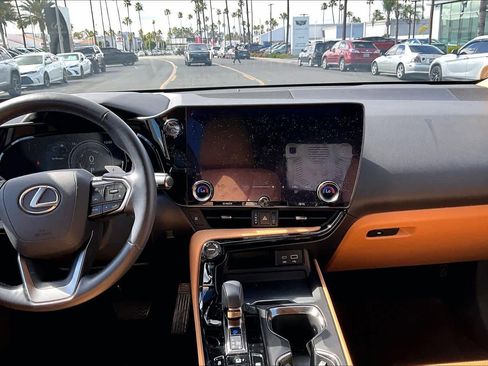 Used 2025 Lexus NX 350h AWD w/ Cold Area Package image 7