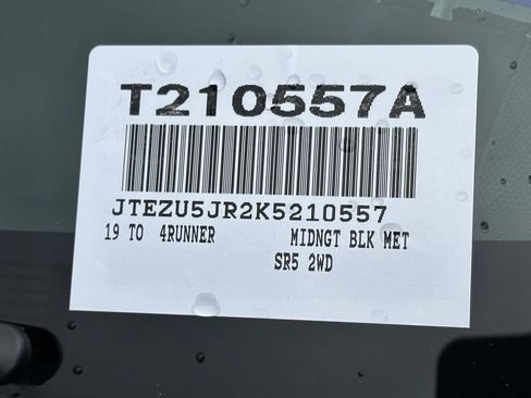 Used 2019 Toyota 4Runner SR5 RWD image 15