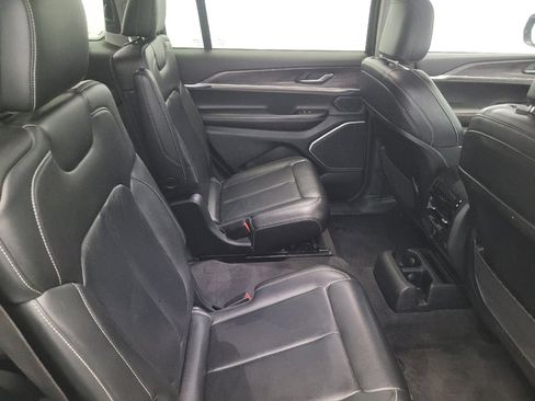 Used 2021 Jeep Grand Cherokee L Limited image 19