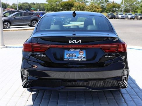 Used 2023 Kia Forte GT-Line w/ GT-Line Premium Package FWD image 4