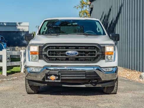 Used 2021 Ford F150 XL w/ Trailer Tow Package image 9