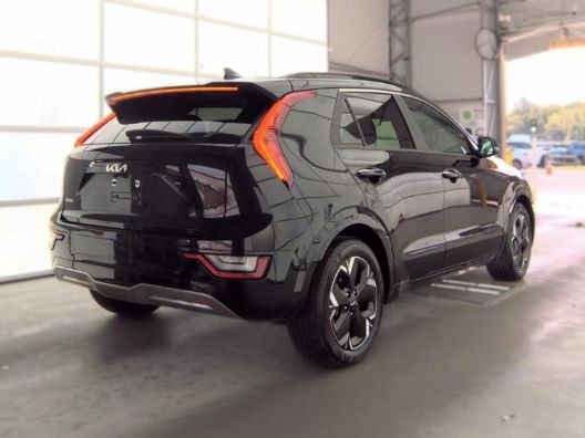 Used 2023 Kia Niro Wave w/ Wave Preserve Package FWD image 5