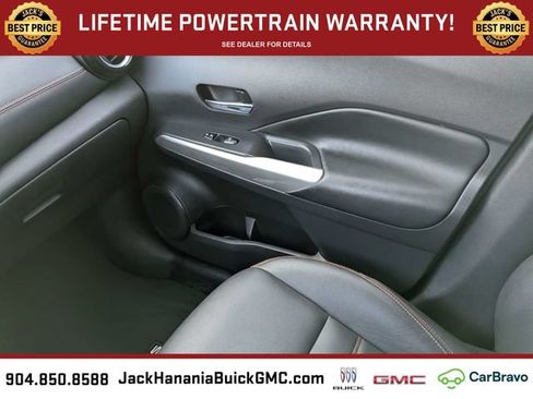 Used 2020 Nissan Kicks SR w/ SR Premium Package FWD image 18