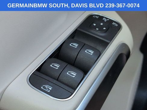 Used 2023 Mercedes-Benz GLB 250 image 24