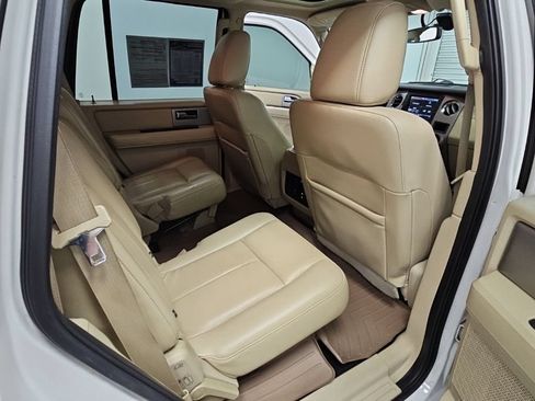Used 2015 Ford Expedition Limited w/ Equipment Group 301A RWD image 39
