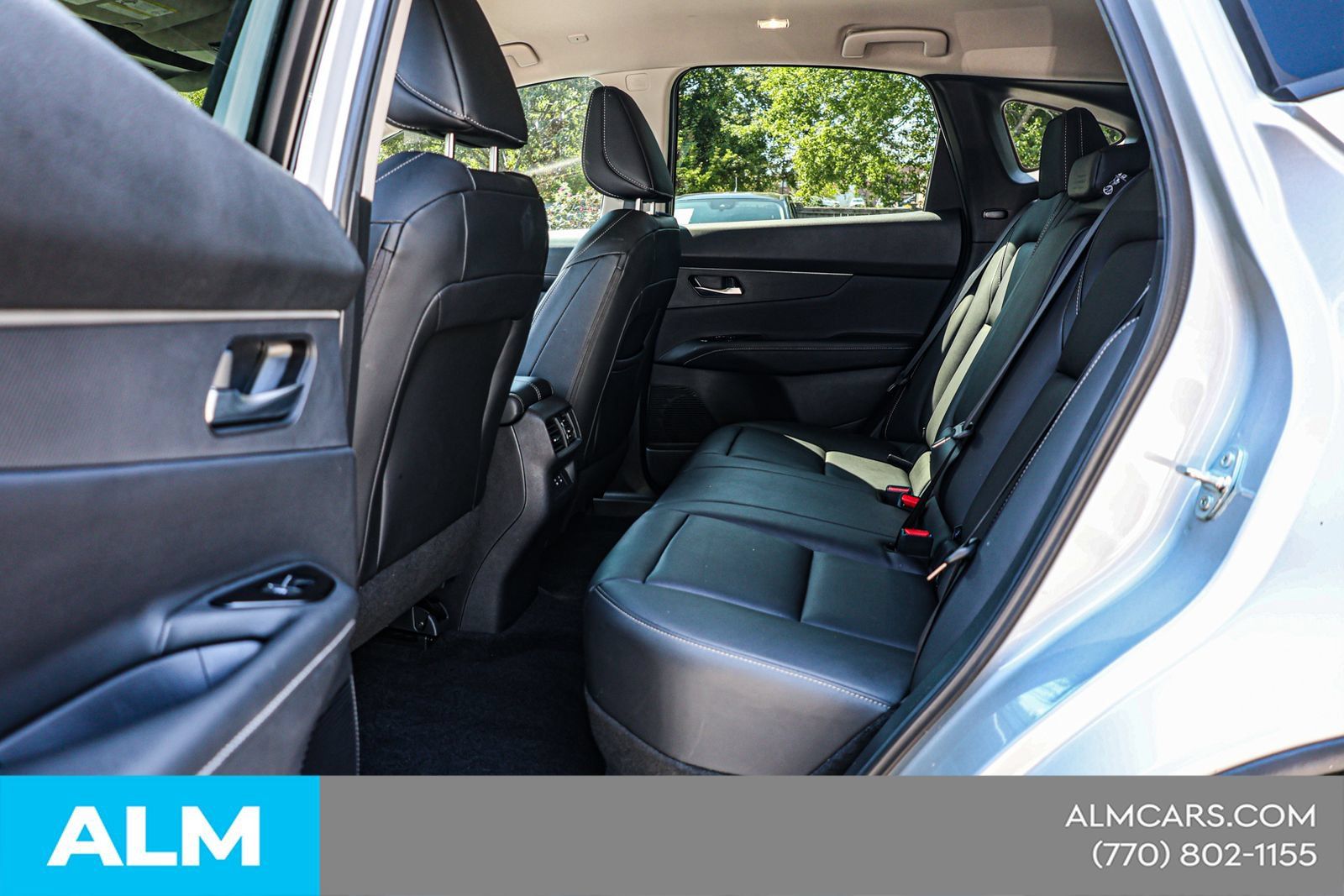 Certified 2025 Nissan Murano SV FWD image 18