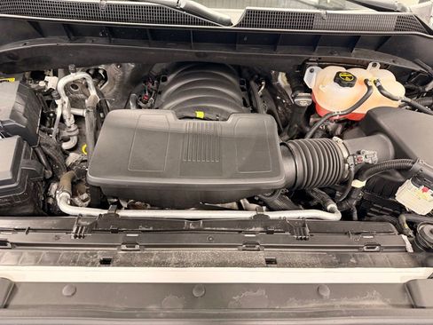 Used 2025 Chevrolet Silverado 1500 LT AWD/4WD image 35