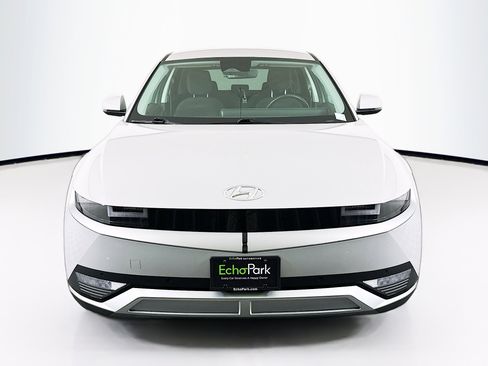 Used 2024 Hyundai Ioniq 5 SEL RWD image 2
