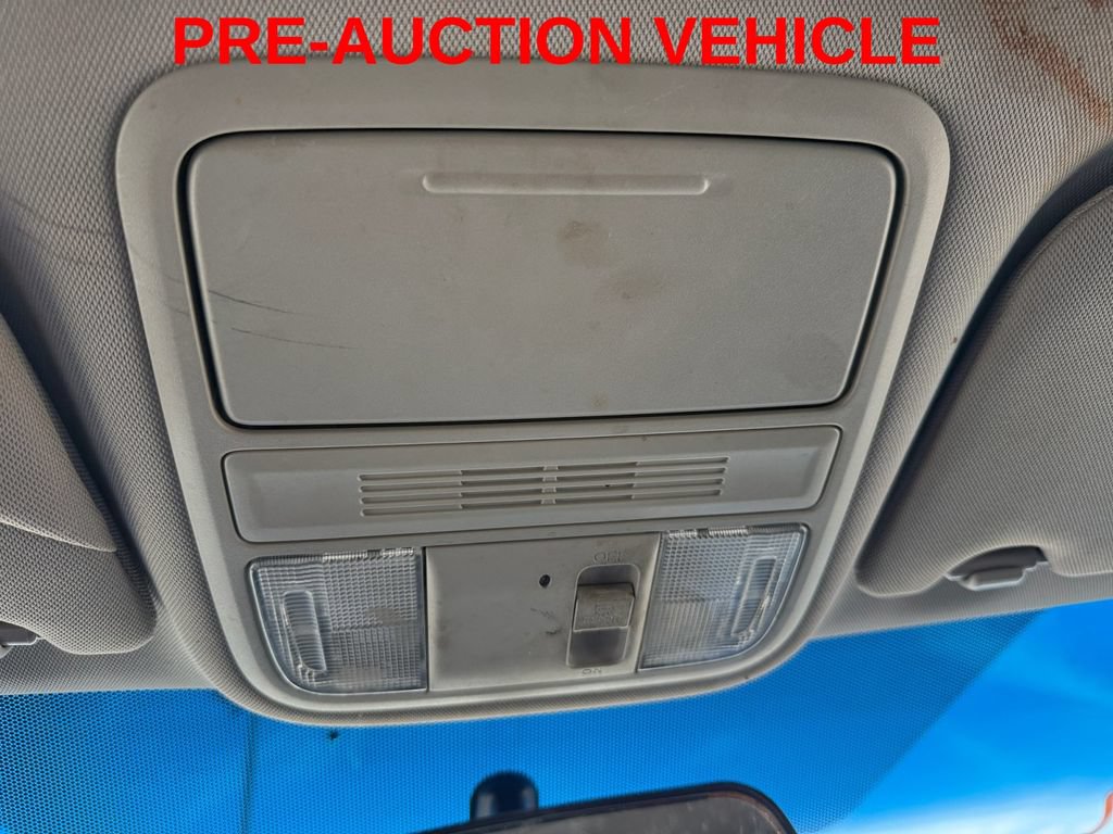 Used 2011 Honda Odyssey LX image 23