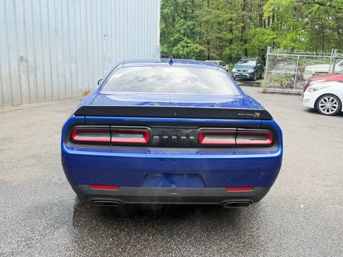 Used 2021 Dodge Challenger R/T Scat Pack RWD image 6