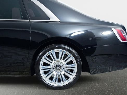 Used 2022 Rolls-Royce Ghost AWD/4WD image 43
