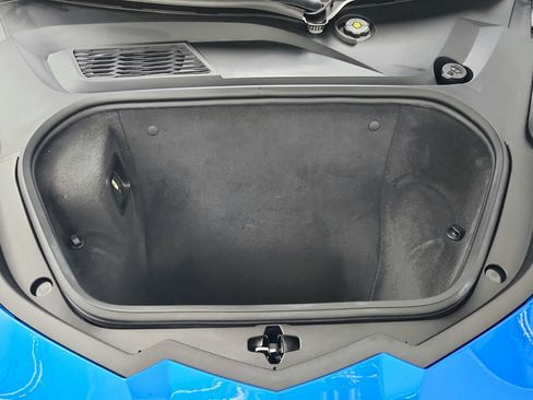 Used 2025 Chevrolet Corvette Stingray Preferred Cpe w/ Battery Protection Package RWD image 26