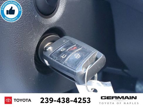 Used 2021 Volkswagen Atlas Cross Sport S image 33