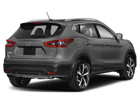 Used 2022 Nissan Rogue Sport SL AWD/4WD image 2