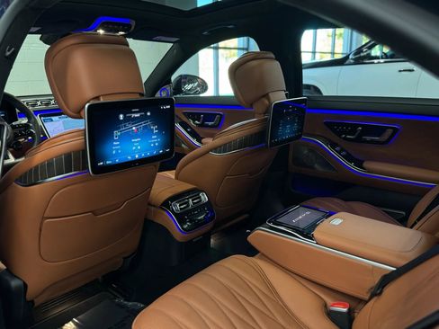 Used 2024 Mercedes-Benz S 63 AMG S image 27