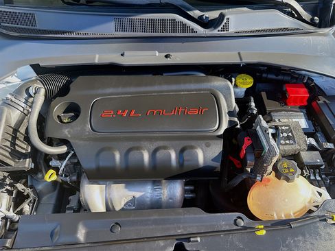 Used 2022 Jeep Compass High Altitude image 36