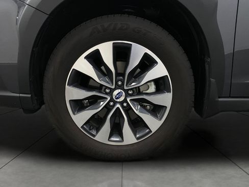 Used 2024 Subaru Outback Touring XT w/ Popular Package #2 AWD/4WD image 13