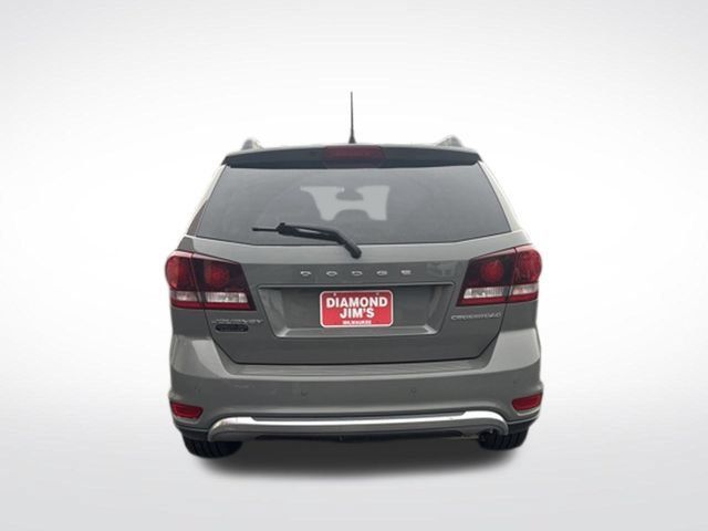 Used 2020 Dodge Journey Crossroad FWD image 6