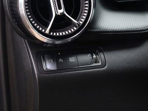 Used 2025 Chevrolet Equinox LT image 13