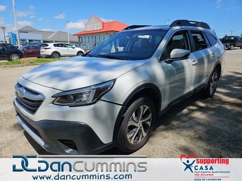 Used 2022 Subaru Outback Limited AWD/4WD image 1