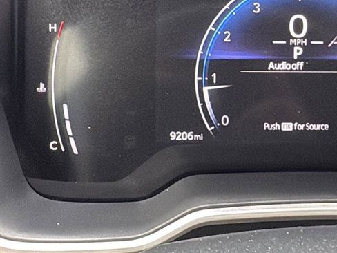 Used 2024 Toyota Corolla XSE image 19