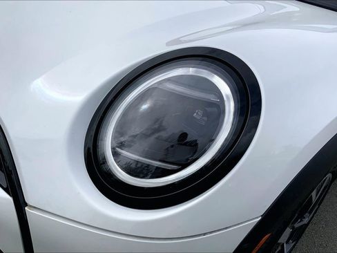 Certified 2025 MINI Cooper S image 29