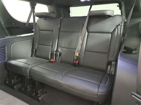 Used 2024 GMC Yukon XL Denali image 14